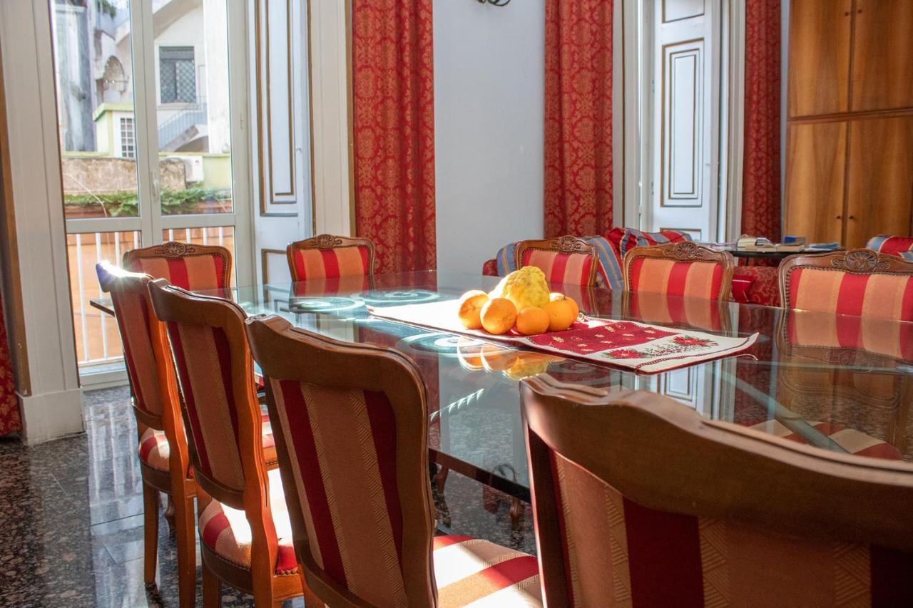 Le Stanze Del Vicere Boutique Hotel Neapol Exteriér fotografie