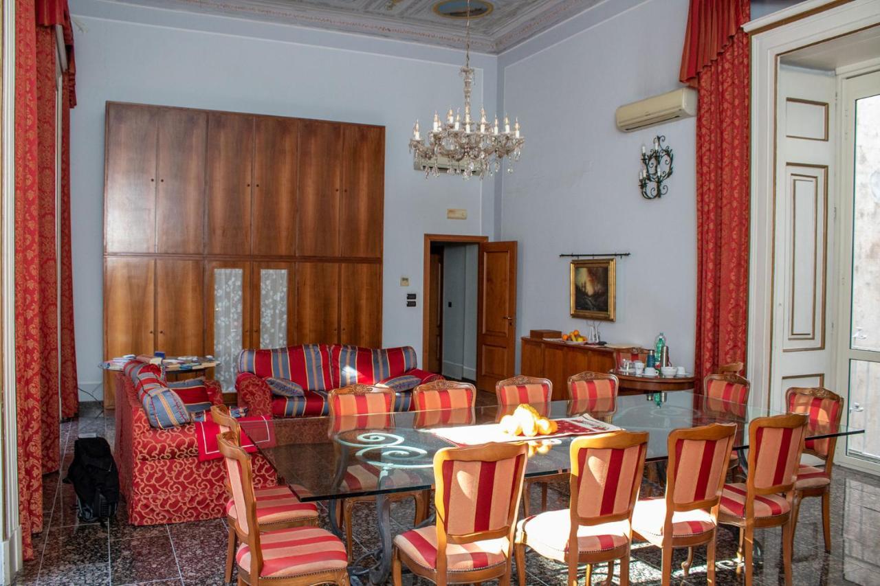 Le Stanze Del Vicere Boutique Hotel Neapol Exteriér fotografie