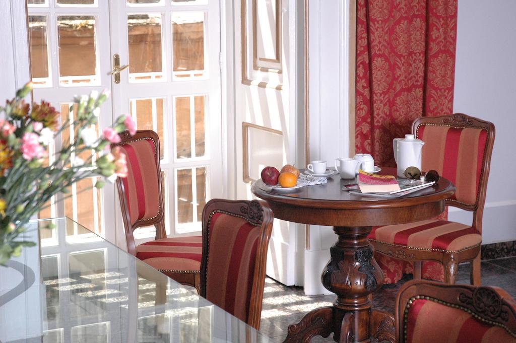 Le Stanze Del Vicere Boutique Hotel Neapol Exteriér fotografie